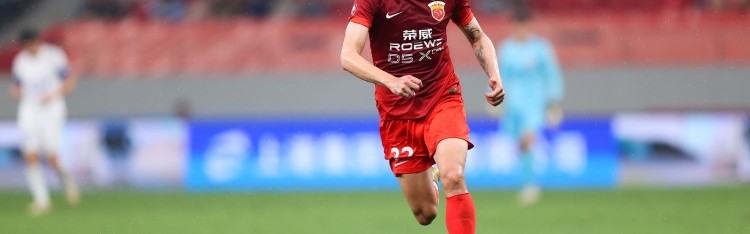 9393体育平台-东体：李帅出现肌肉拉伤，颜骏凌赛前热身时两根手指错位和脱臼